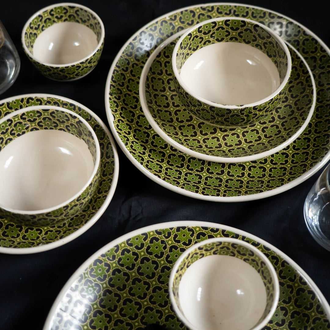 Aneeza Printed Ceramic Dinner Set of 8 pcs