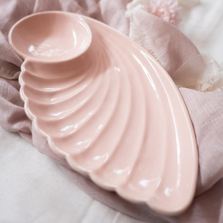Blush Pink Artisanal Ceramic Chip &amp; Dip Shell Platter