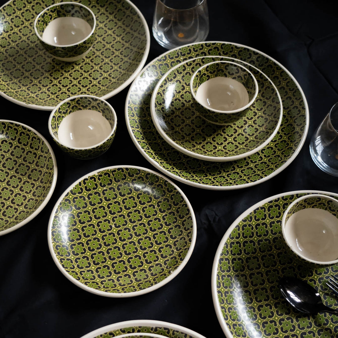 Aneeza Printed Ceramic Dinner Set of 12 pcs