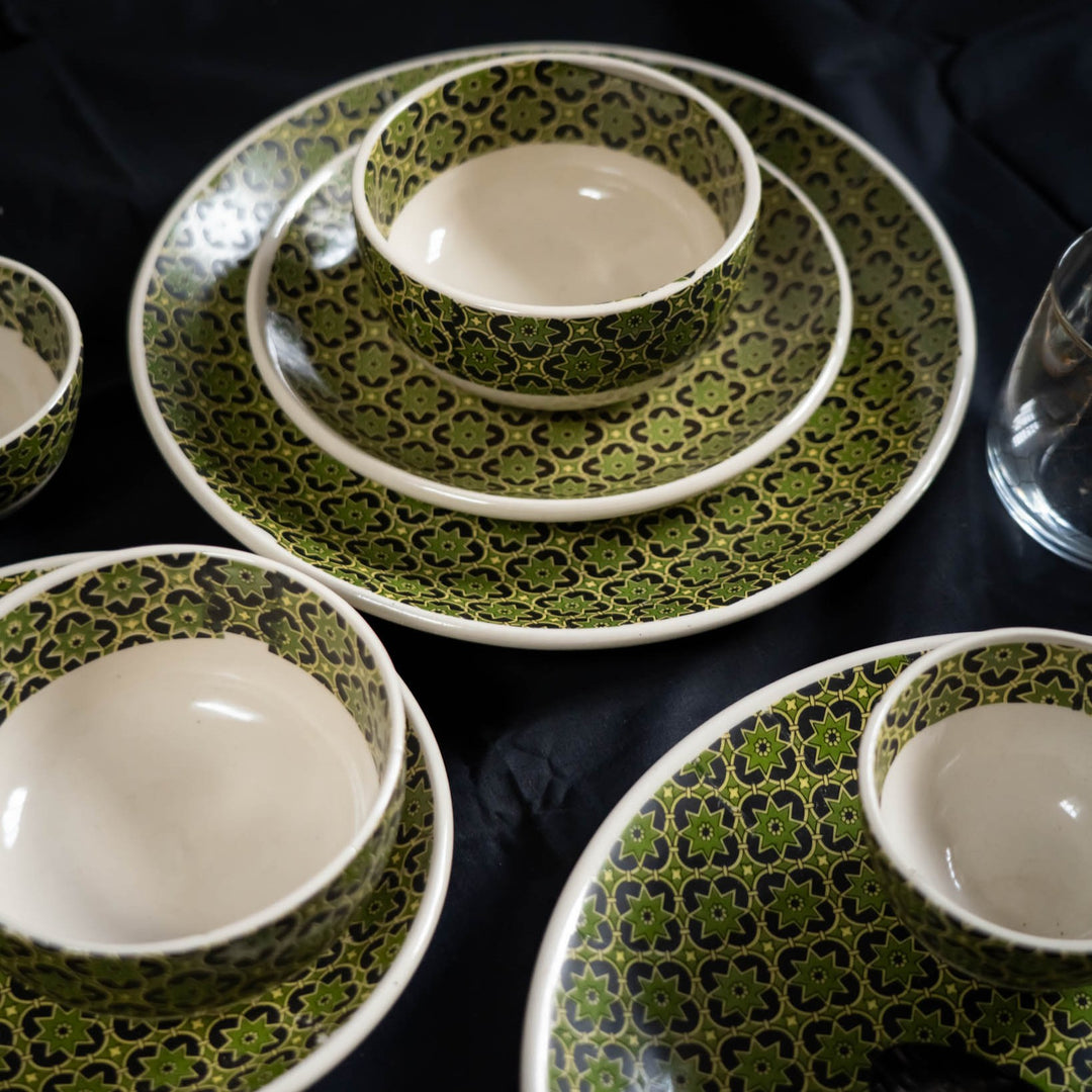 Aneeza Printed Ceramic Dinner Set of 8 pcs