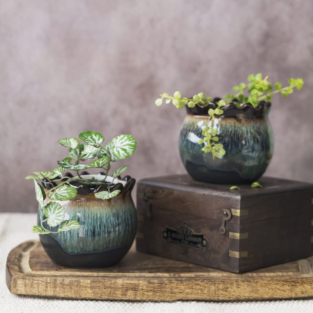 Garden Gleams Green Planter Pot