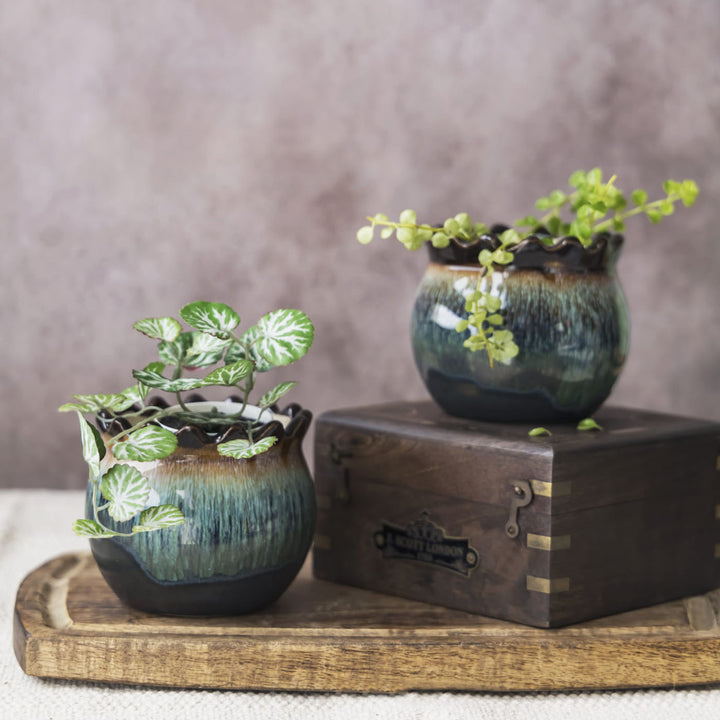 Garden Gleams Green Planter Pot