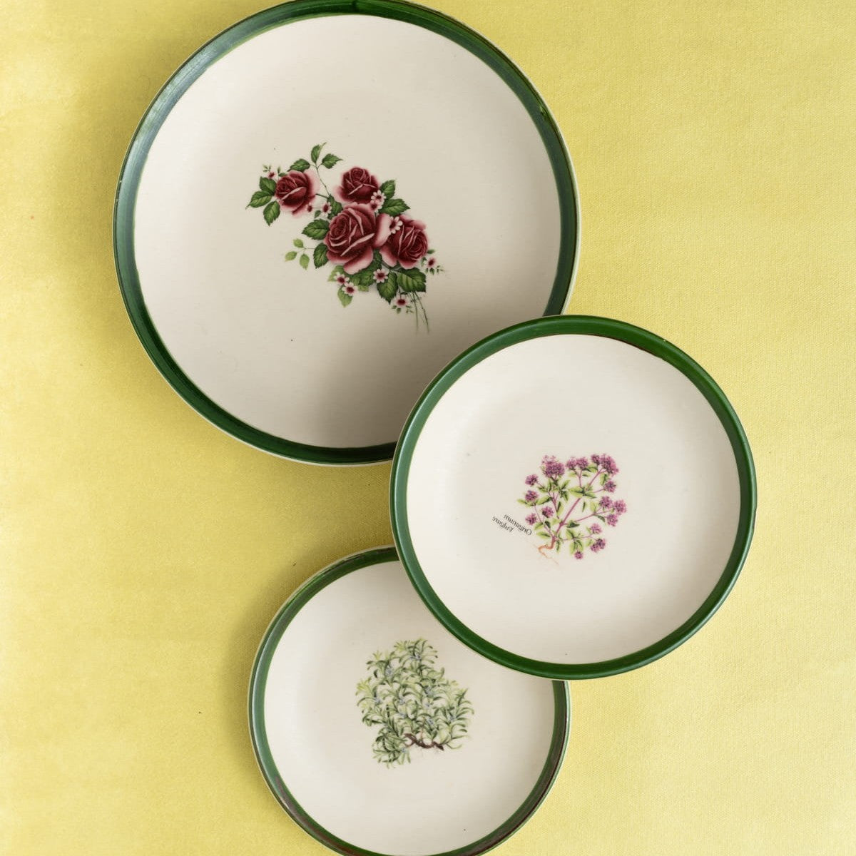 Floral Whispers in Green Wall Decor Ceramics Plate Set of 3