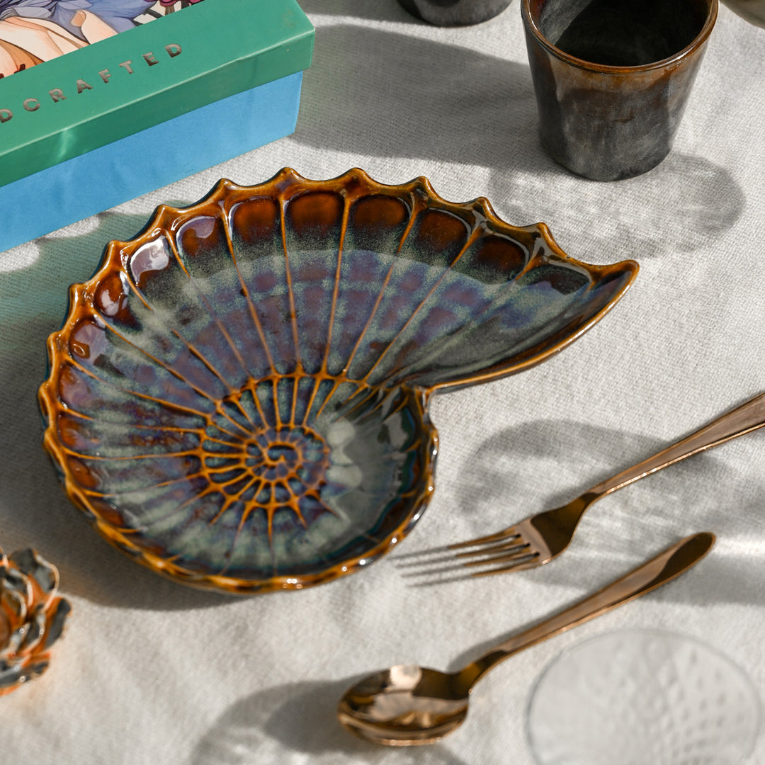 Navhara Shell Platter and Glasses Luxury Serveware Gift Box