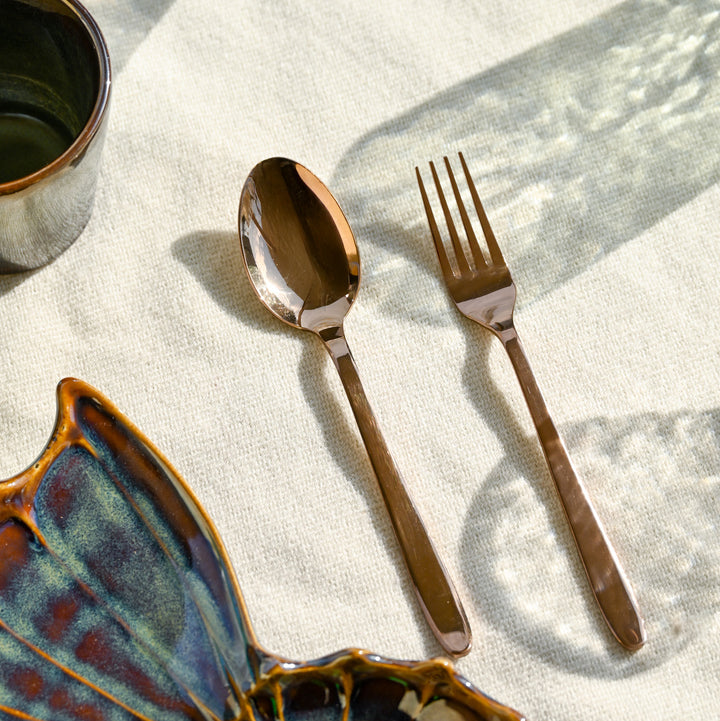 Navhara Shell Platter and Glasses Luxury Serveware Gift Box