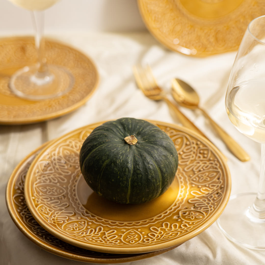 Sunlit Luxurious Ceramic Dinner Quarter Plate