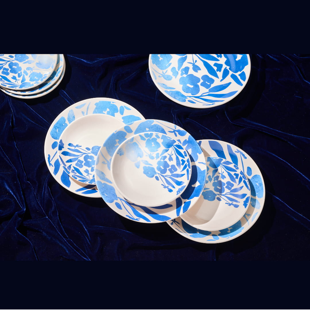 Blue Ivy Ceramic Dinner Set of 21 pcs