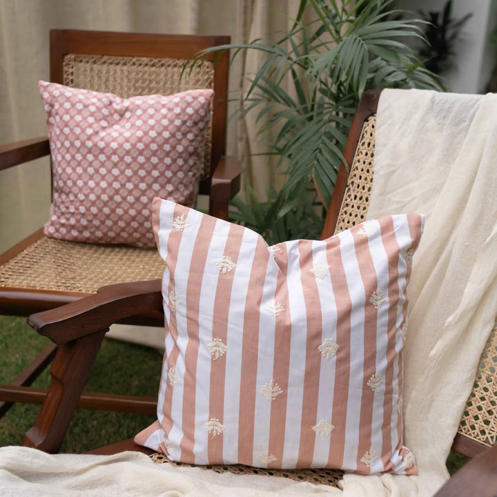 Phool aur Dhara Cotton Aashiyana Cushion Cover