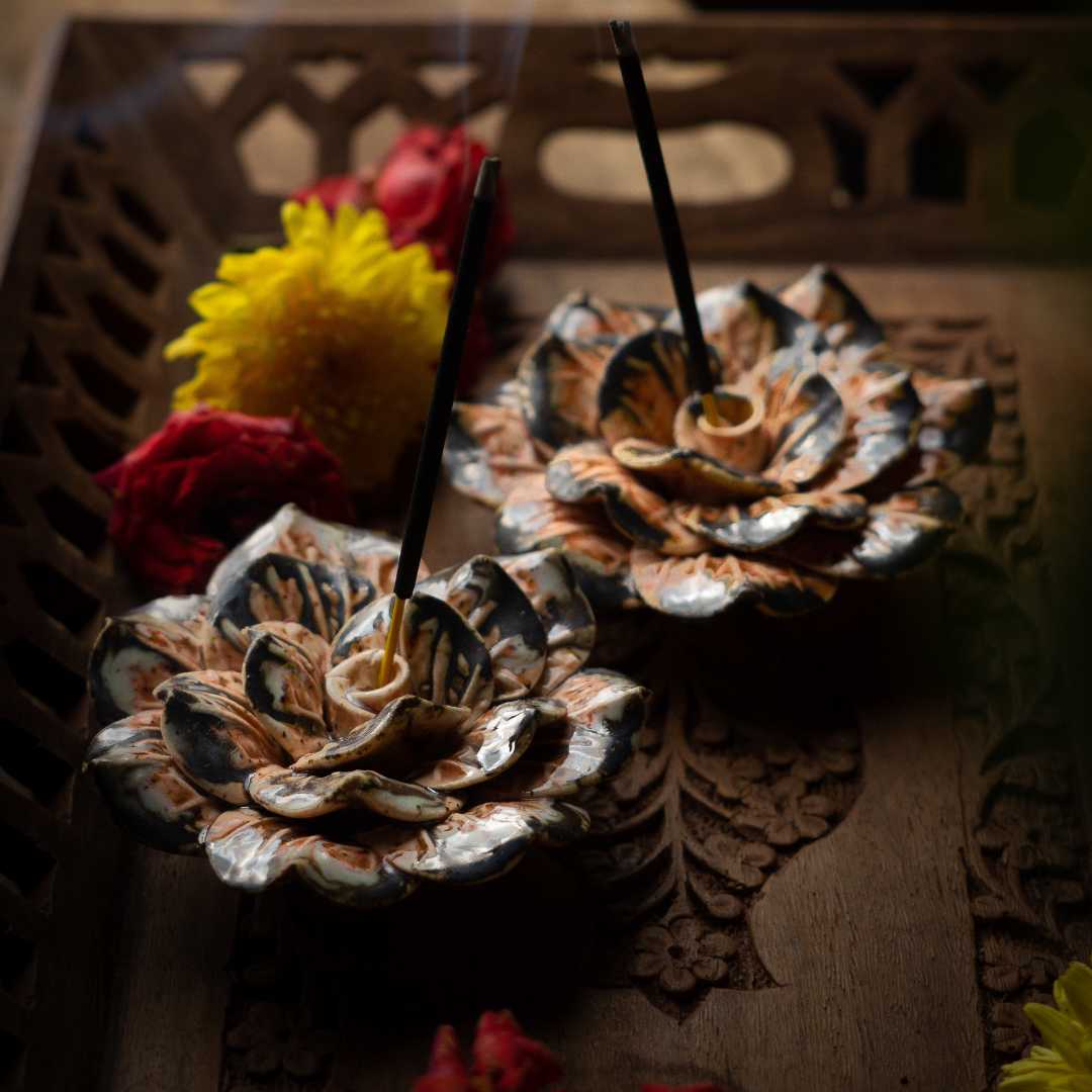 Rivaayat incense stick Holder Set of 2 Amalfiee Ceramics
