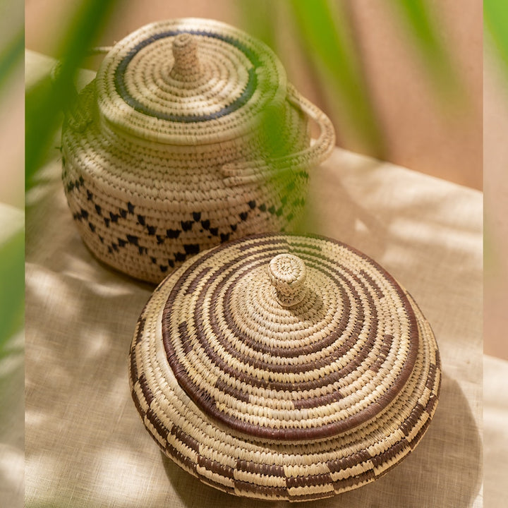 Bunaee Sabai Handcrafted Beige &amp; Black Sabai Grass Multipurpose Container Set of 2