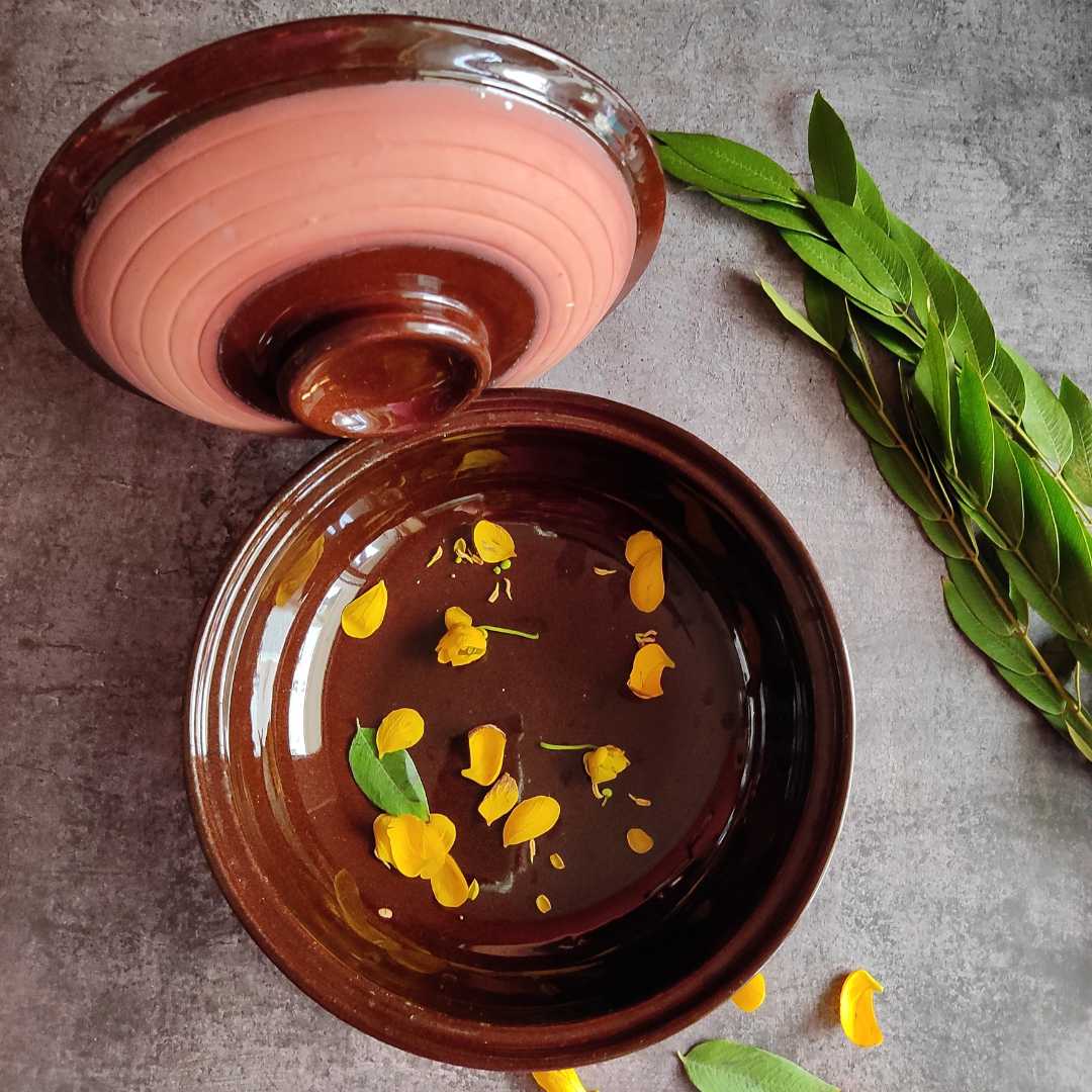 Terracotta Handmade Medium Glazed Pot with Lid Amalfiee Ceramics
