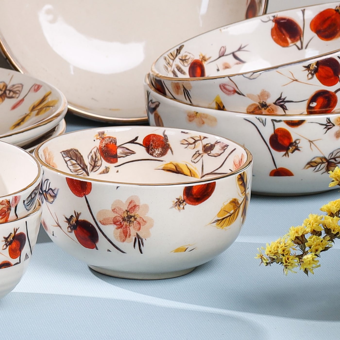 Anaara Floral Printed Dinner Set of 36 pcs