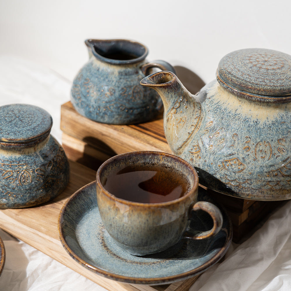 Oshin Exclusive Ceramic Tea Set of 11