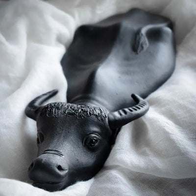 Amalfiee Handmade Terracotta Small Bull Sculpture Amalfiee_Ceramics
