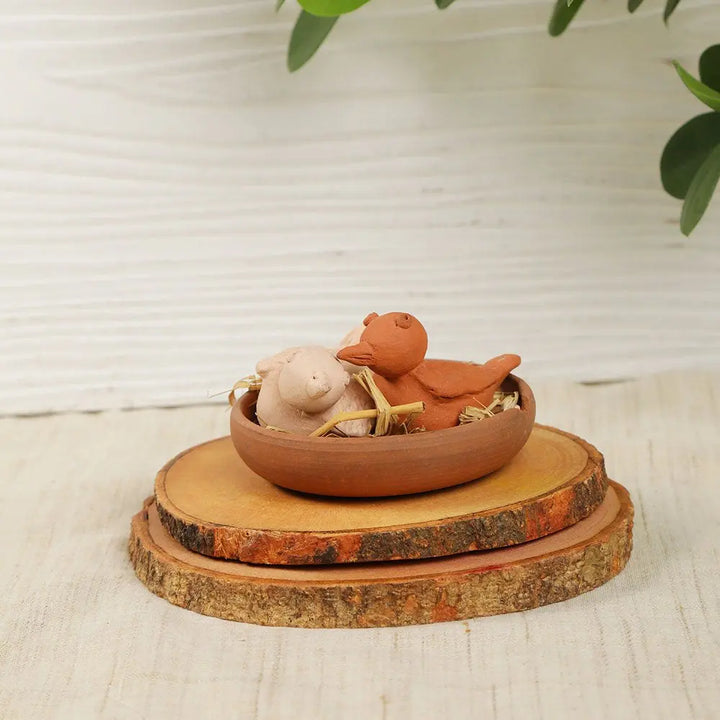 Bird Sculpture with nest Set of 3 Amalfiee_Ceramics