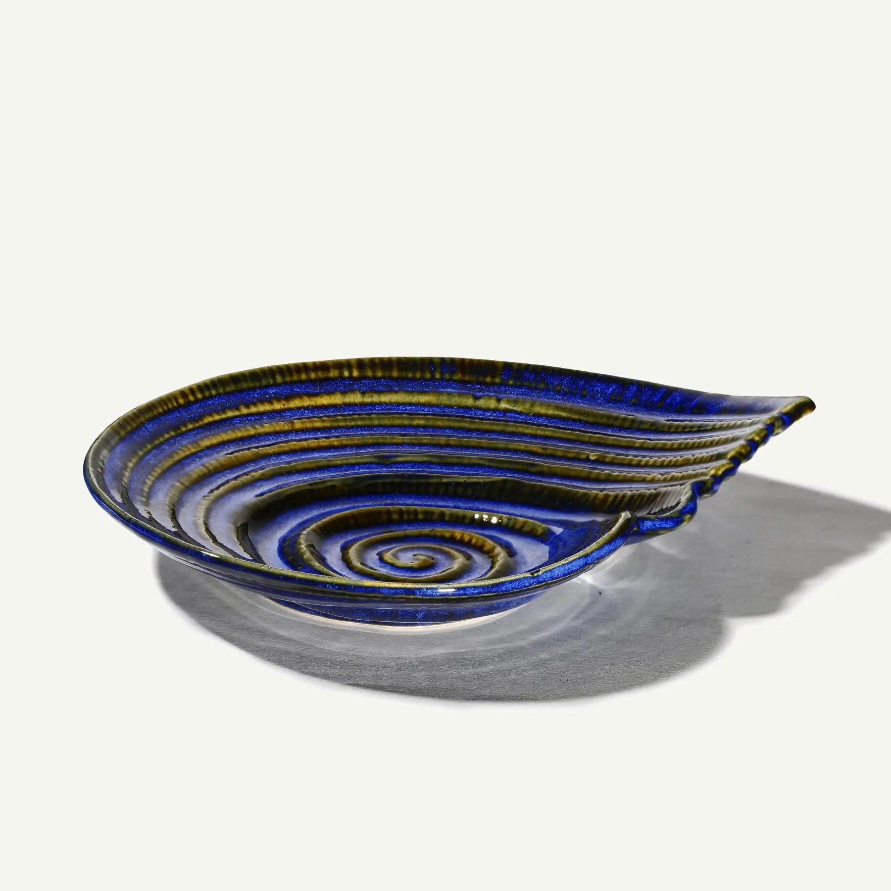 Mehraan Shell Mehran Premium Ceramic Shell Platter Amalfiee_Ceramics – Amalfiee Ceramics