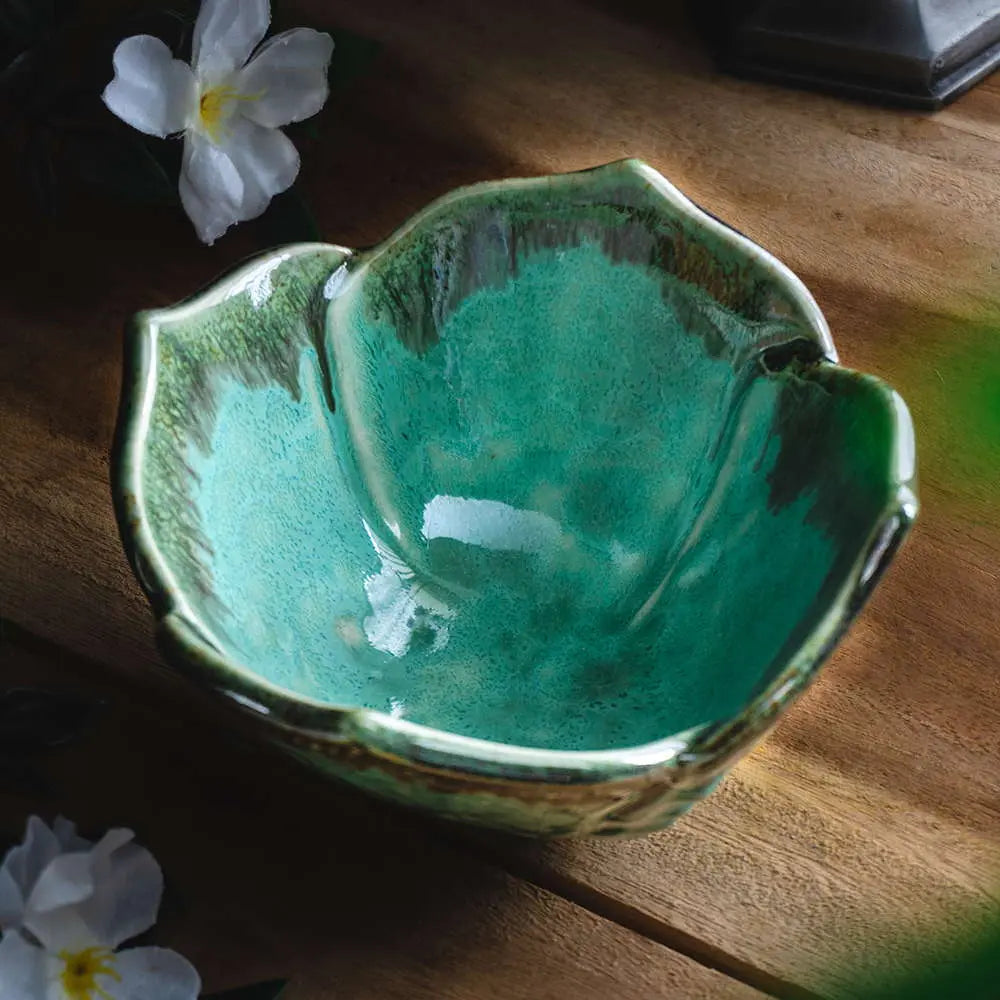 Peppermint Exclusive Flower Ceramic Serving Bowl Amalfiee_Ceramics