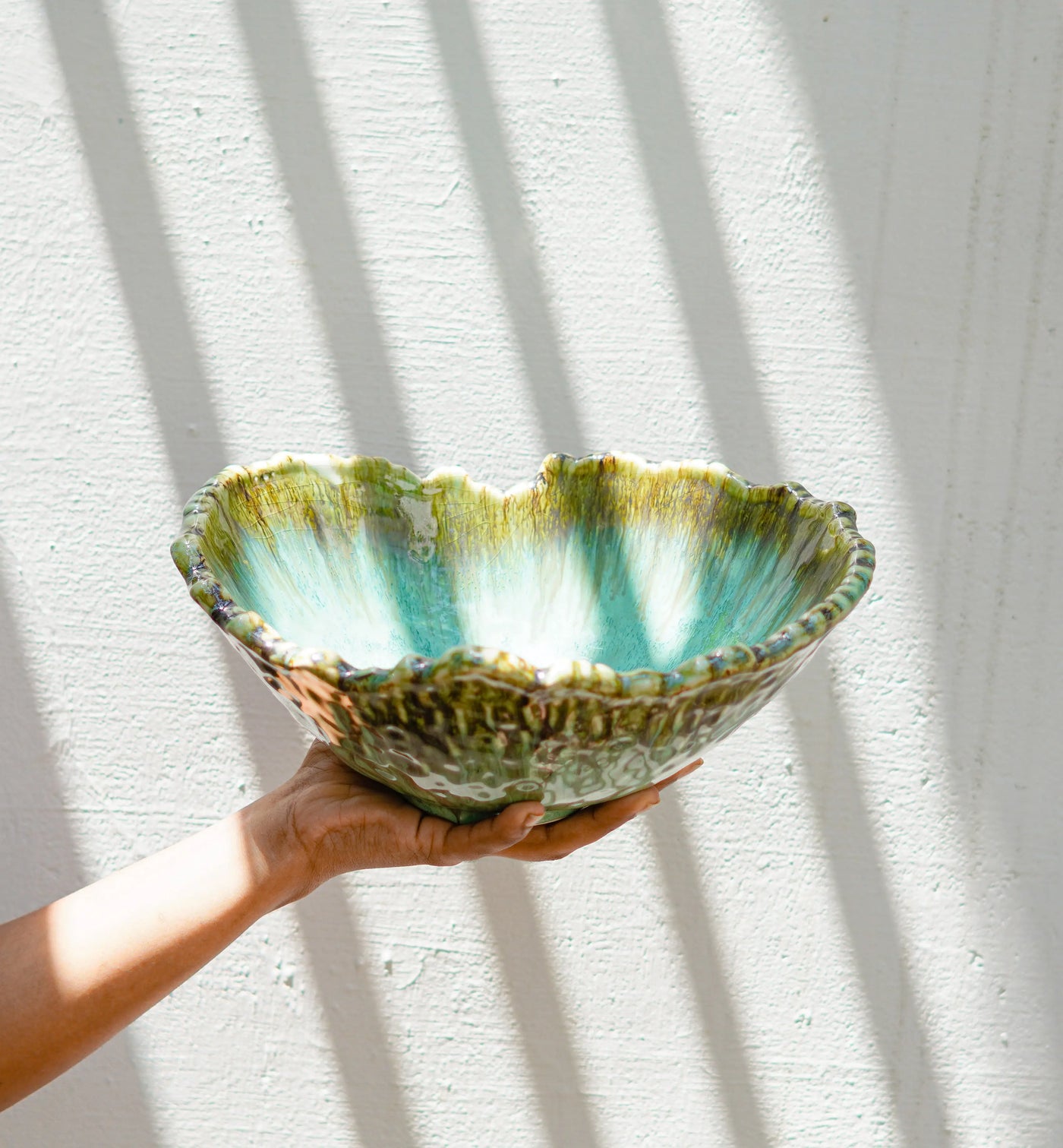 Peppermint Handmade Ceramic Serving Bowl Amalfiee_Ceramics