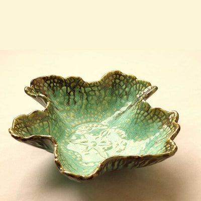 Peppermint Large Leaf Ceramic Serving Bowl Amalfiee_Ceramics