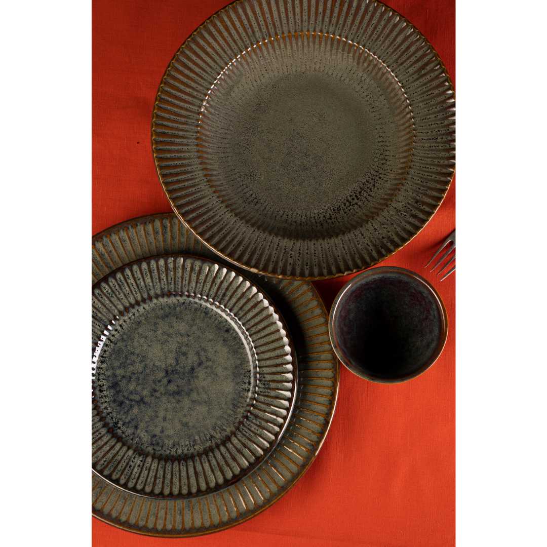 Sage Ceramic Dinner Plates (Set of 4) Amalfiee Ceramics