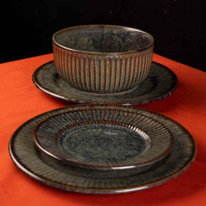 Sage Ceramic Quarter Dinner Plates (Set of 2) Amalfiee Ceramics