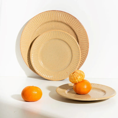 Utkarisht Ceramic Dinner Plates with Golden Rimmed Edges Set of 2 Amalfiee_Ceramics