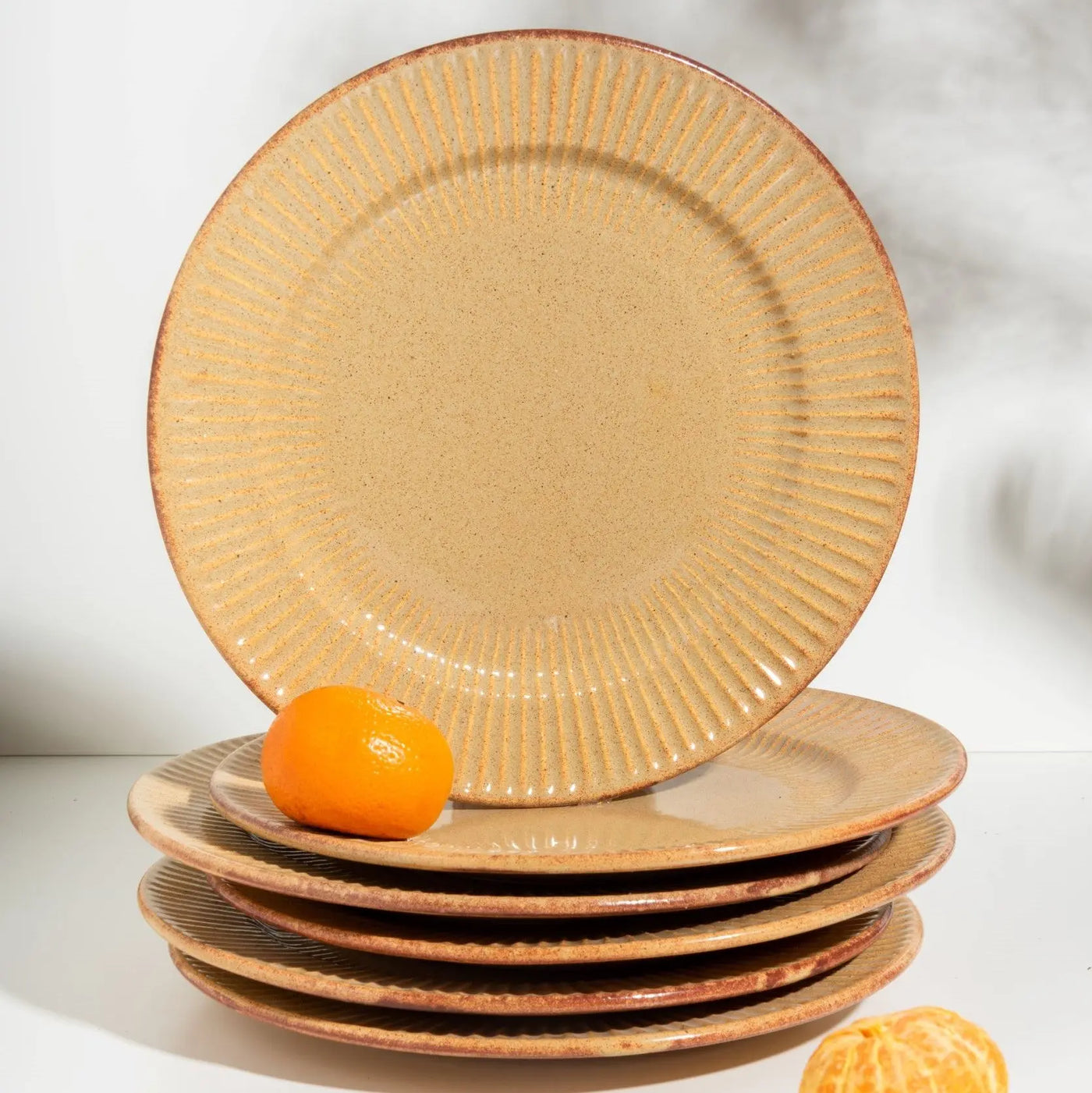 Utkarisht Ceramic Dinner Plates with Golden Rimmed Edges Set of 4 Amalfiee_Ceramics