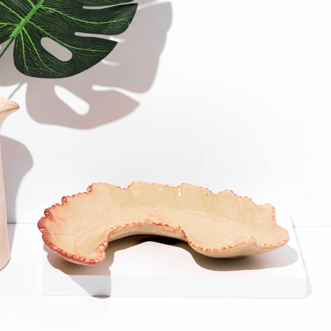 Utkarisht Lavish Ceramic leaf Shaped Platter Amalfiee_Ceramics